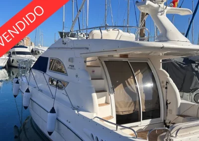 Sealine F33 (vendido)