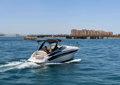 Crownline 270 CR navegando